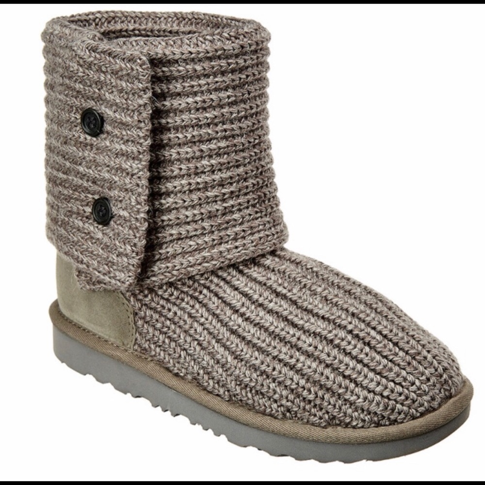 Size 1 “K Cardy “ Ugg Boots 💓